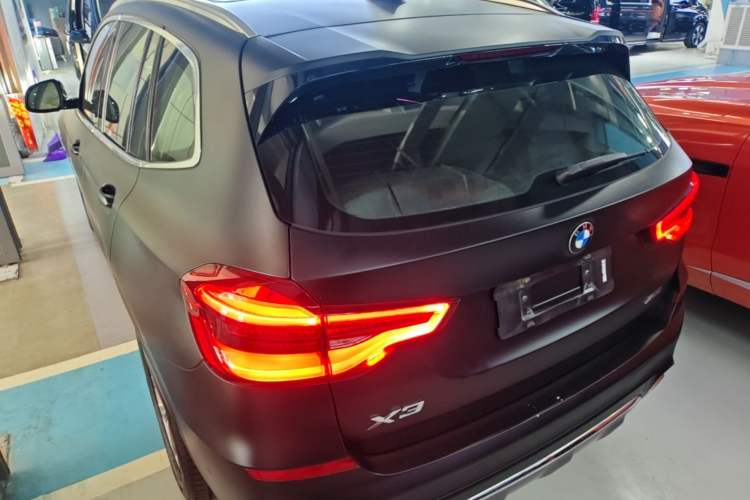 Used BMW X3 2020 xDrive25i Luxury Package Rear Left 45 Deg