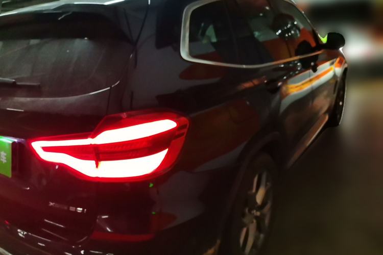 Used BMW X3 2020 xDrive28i Luxury Package Rear Right 45 Deg