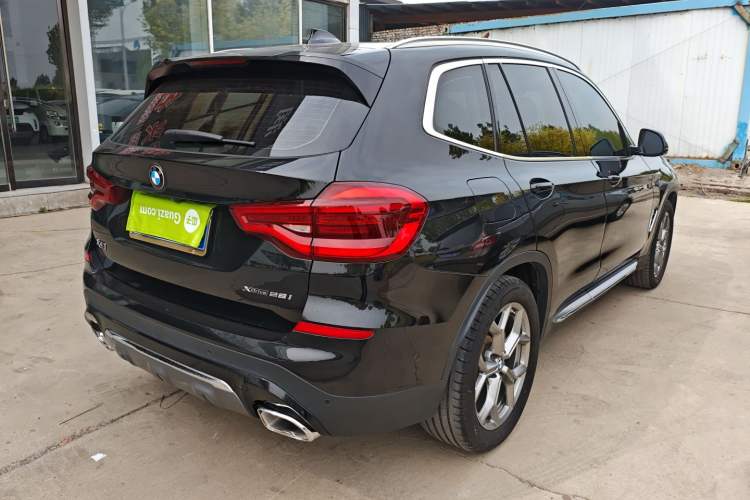 Used BMW X3 2020 xDrive28i Luxury Package Rear Right 45 Deg