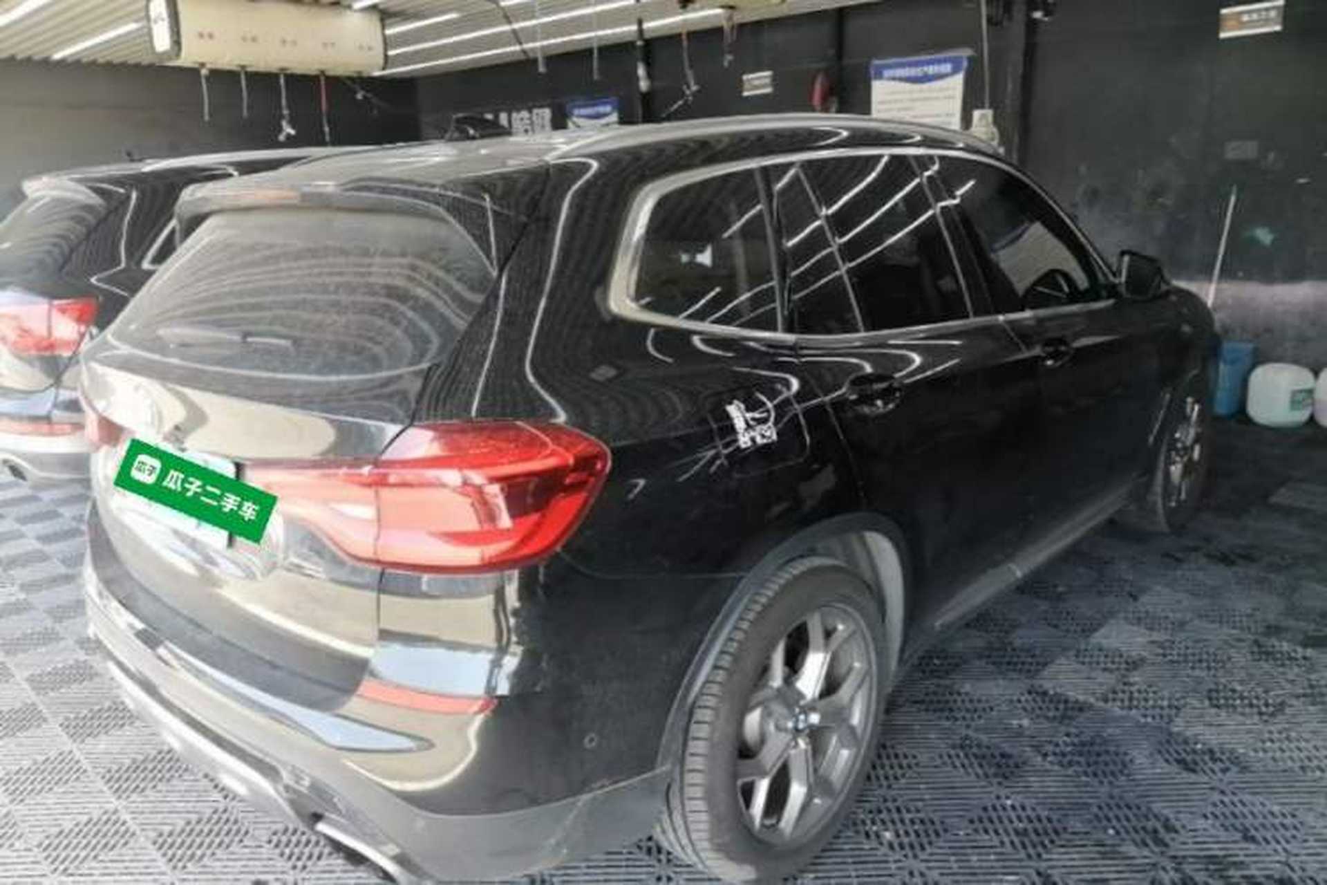 Used BMW X3 2020 xDrive28i Luxury Package Rear Right 45 Deg