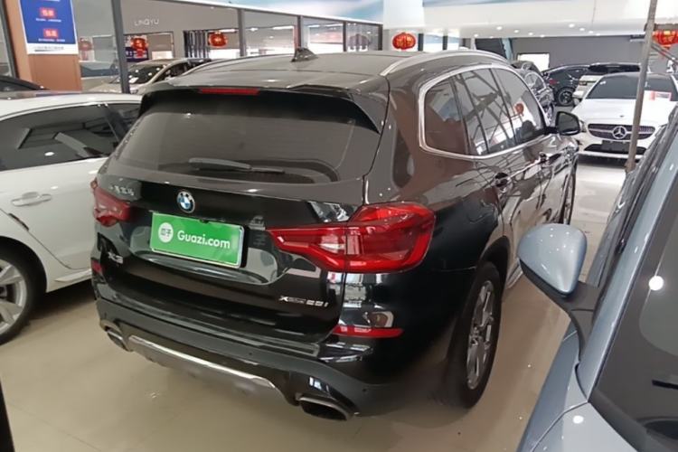 Used BMW X3 2020 xDrive28i Luxury Package Rear Right 45 Deg