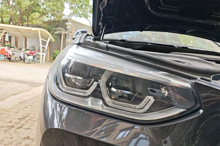 Used BMW X3 2020 xDrive28i Luxury Package Right Front Headlight