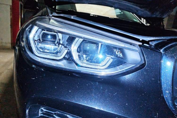 Used BMW X3 2020 xDrive28i M Sport Package Right Front Headlight