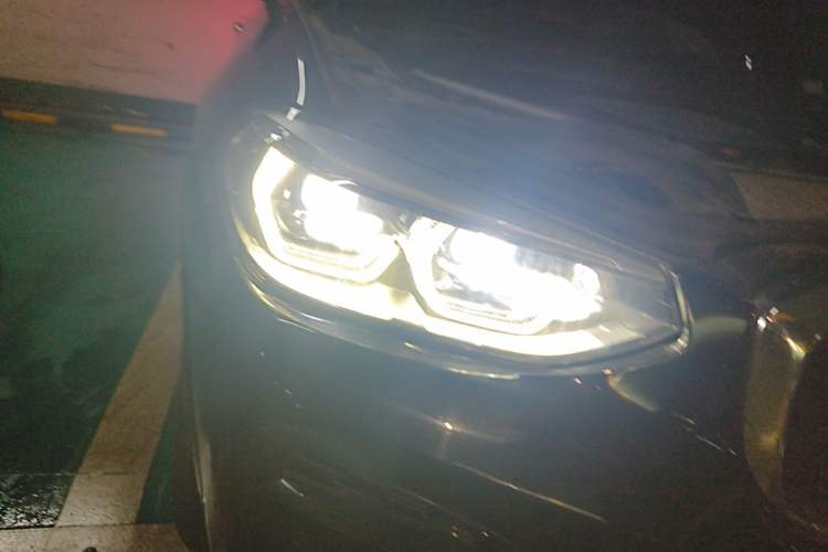Used BMW X3 2020 xDrive28i M Sport Package Right Front Headlight