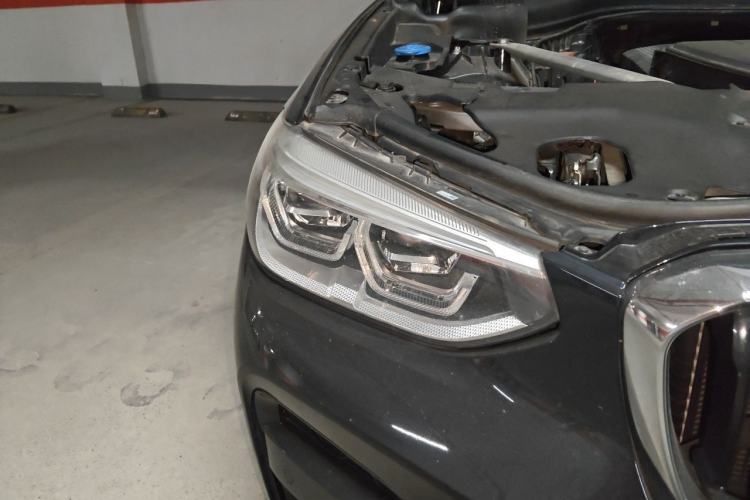 Used BMW X3 2020 xDrive30i Luxury Model with M Sport Package Right Front Headlight