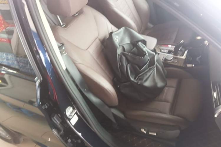 Used BMW X3 2020 xDrive28i M Sport Package Right Front Seat