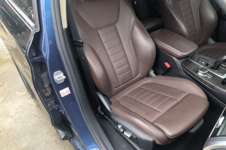 Used BMW X3 2020 xDrive28i M Sport Package Right Front Seat