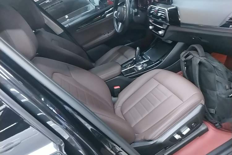 Used BMW X3 2020 xDrive25i M Sport Package Right Front Seat
