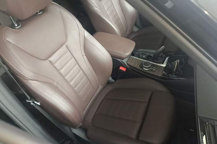 Used BMW X3 2020 xDrive28i M Sport Package Right Front Seat