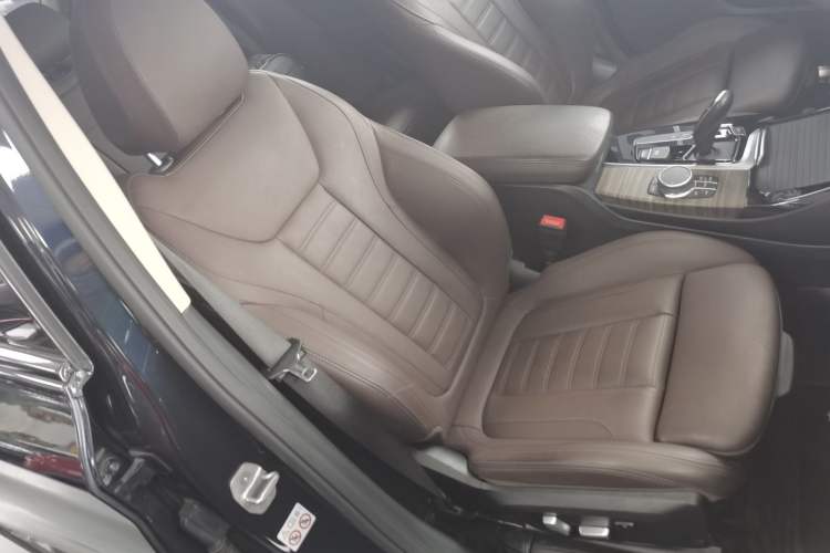 Used BMW X3 2020 xDrive28i M Sport Package Right Front Seat