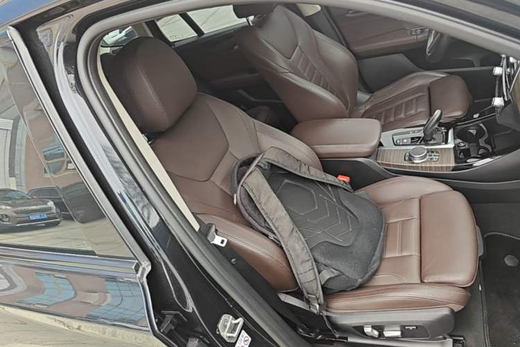 Used BMW X3 2020 xDrive28i M Sport Package Right Front Seat