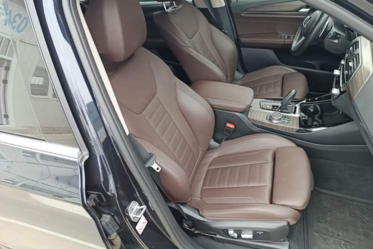 Used BMW X3 2020 xDrive28i M Sport Package Right Front Seat