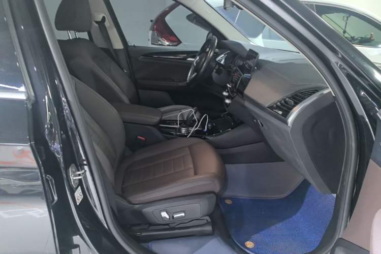Used BMW X3 2020 xDrive25i M Sport Package Right Front Seat