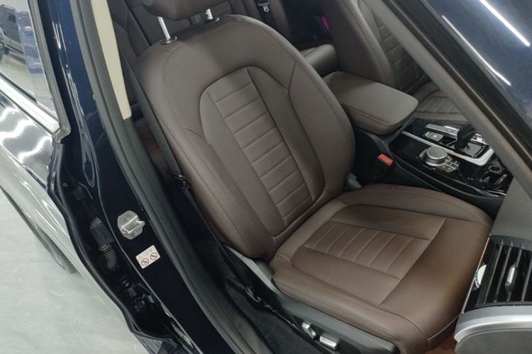 Used BMW X3 2020 xDrive25i M Sport Package Right Front Seat