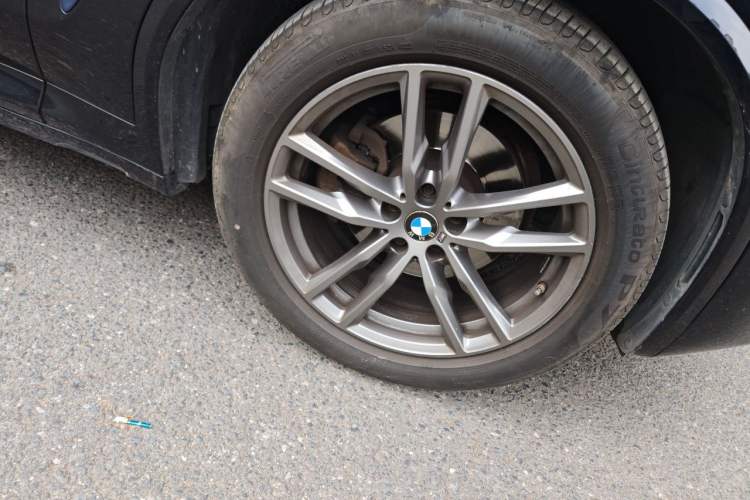 Used BMW X3 2020 xDrive28i M Sport Package Right Front Wheel Hub