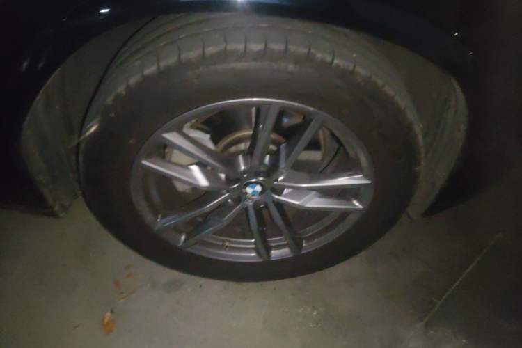 Used BMW X3 2020 xDrive28i M Sport Package Right Front Wheel Hub