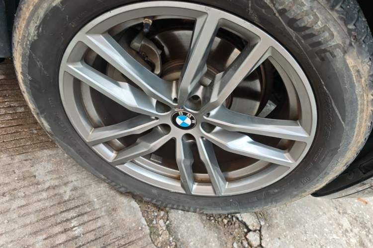 Used BMW X3 2020 xDrive25i M Sport Package Right Front Wheel Hub