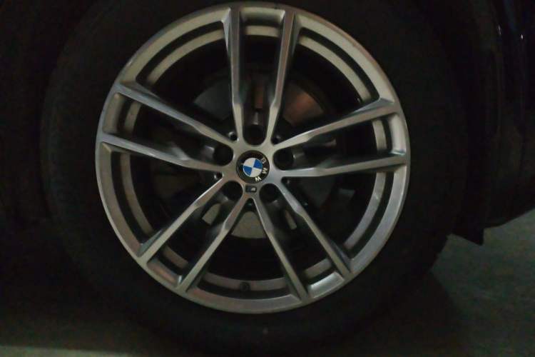 Used BMW X3 2020 xDrive28i M Sport Package Right Front Wheel Hub