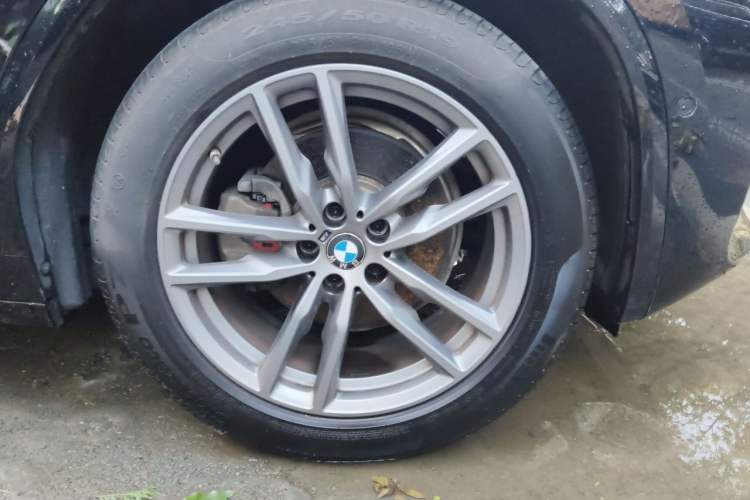 Used BMW X3 2020 xDrive28i M Sport Package Right Front Wheel Hub