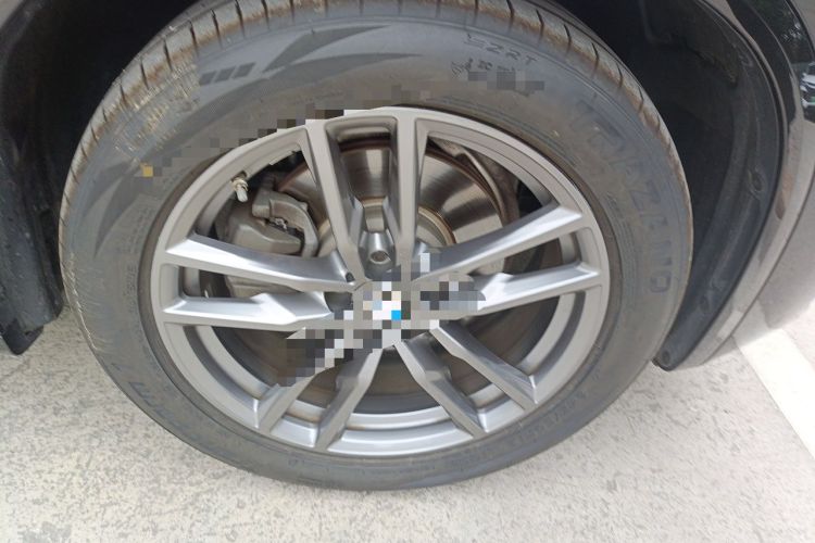 Used BMW X3 2020 xDrive28i M Sport Package Right Front Wheel Hub