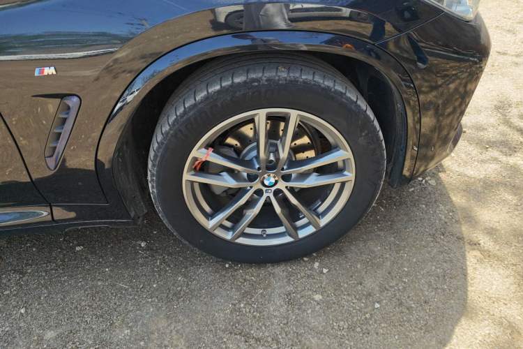 Used BMW X3 2020 xDrive28i M Sport Package Right Front Wheel Hub