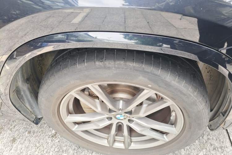 Used BMW X3 2020 xDrive28i M Sport Package Right Front Wheel Hub