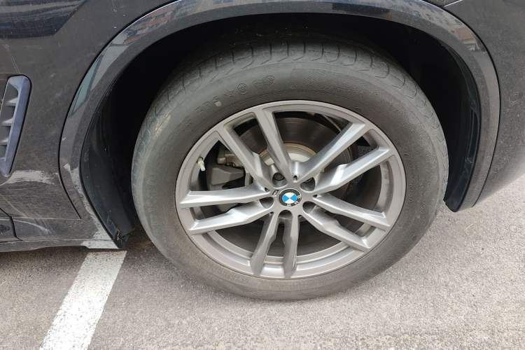 Used BMW X3 2020 xDrive28i M Sport Package Right Front Wheel Hub