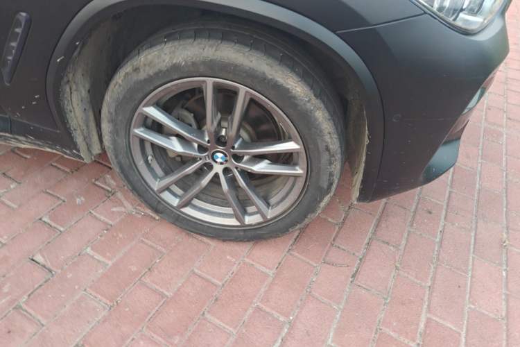 Used BMW X3 2020 xDrive28i M Sport Package Right Front Wheel Hub