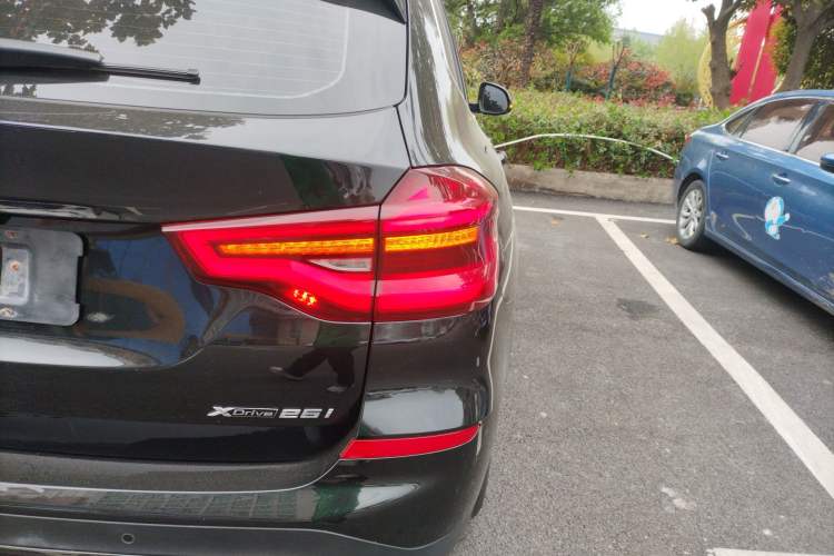 Used BMW X3 2020 xDrive25i Luxury Package Right Rear Taillight