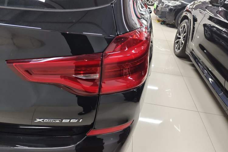 Used BMW X3 2020 xDrive28i M Sport Package Right Rear Taillight