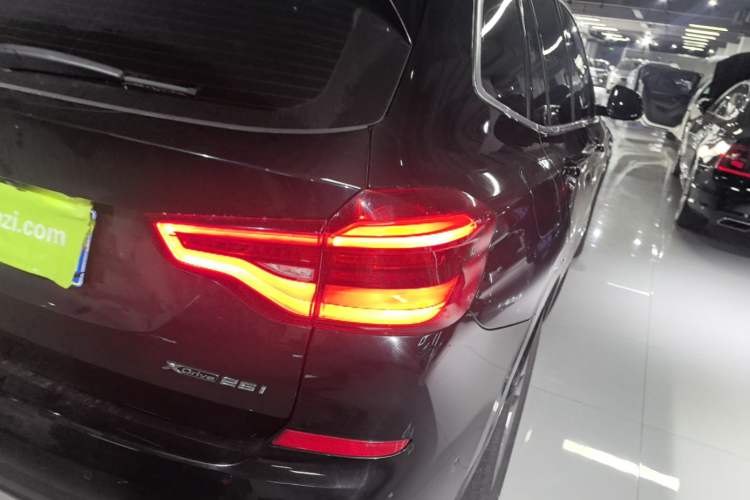 Used BMW X3 2020 xDrive25i M Sport Package Right Rear Taillight