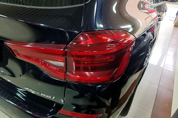 Used BMW X3 2020 xDrive25i M Sport Package Right Rear Taillight