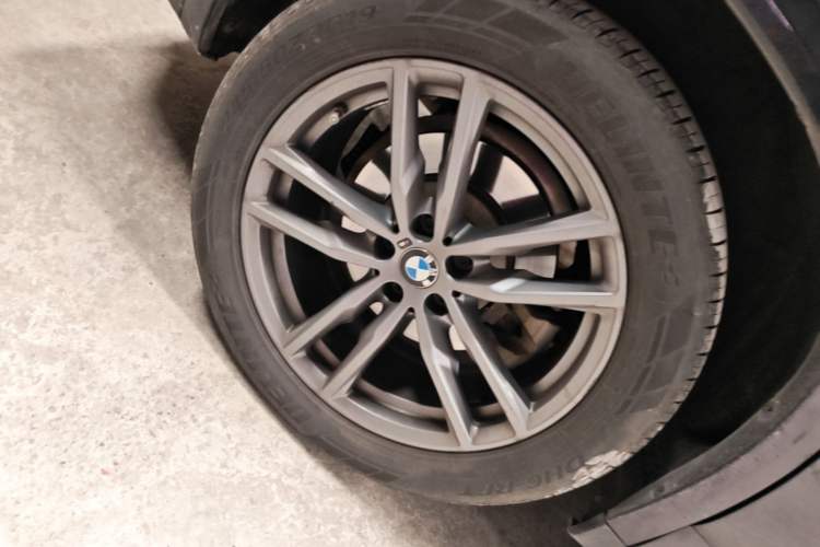 Used BMW X3 2020 xDrive25i M Sport Package Right Rear Wheel Hub