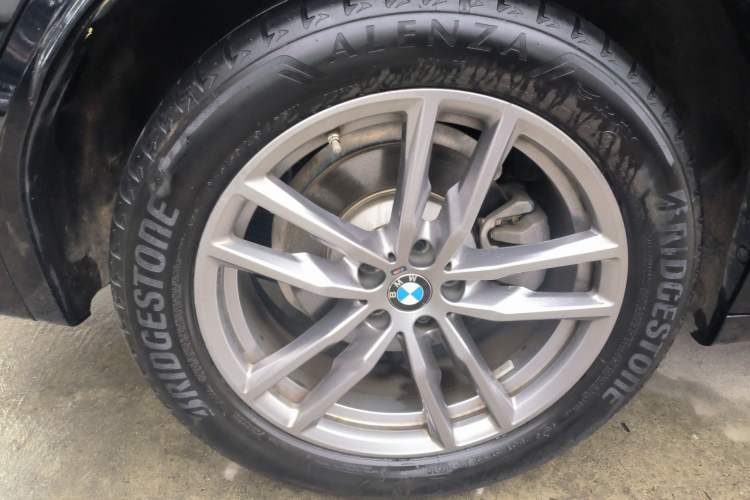 Used BMW X3 2020 xDrive28i M Sport Package Right Rear Wheel Hub