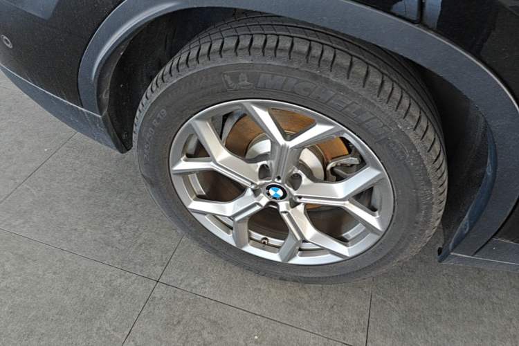 Used BMW X3 2020 xDrive28i Luxury Package Right Rear Wheel Hub