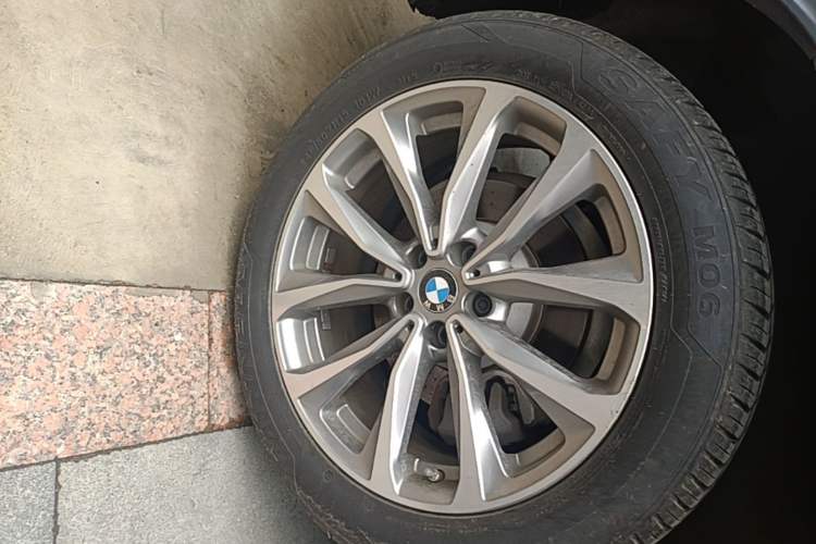 Used BMW X3 2020 xDrive25i Luxury Package Right Rear Wheel Hub