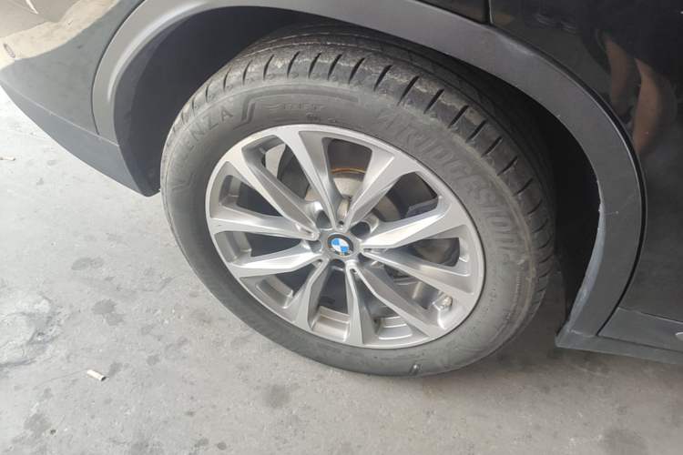 Used BMW X3 2020 xDrive25i Luxury Package Right Rear Wheel Hub