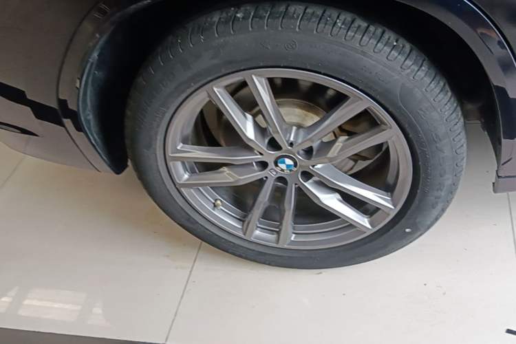 Used BMW X3 2020 xDrive25i M Sport Package Right Rear Wheel Hub