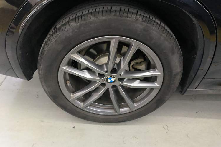 Used BMW X3 2020 xDrive25i M Sport Package Right Rear Wheel Hub