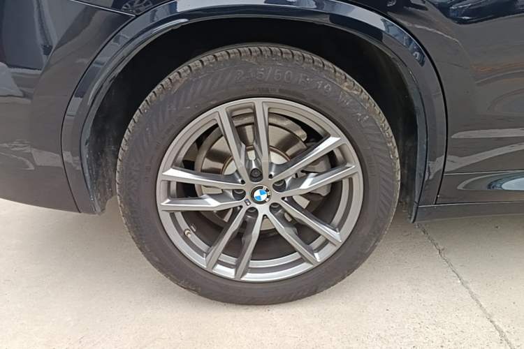 Used BMW X3 2020 xDrive28i M Sport Package Right Rear Wheel Hub