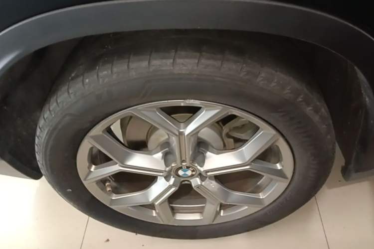Used BMW X3 2020 xDrive28i Luxury Package Right Rear Wheel Hub
