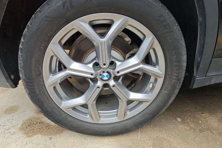 Used BMW X3 2020 xDrive28i Luxury Package Right Rear Wheel Hub