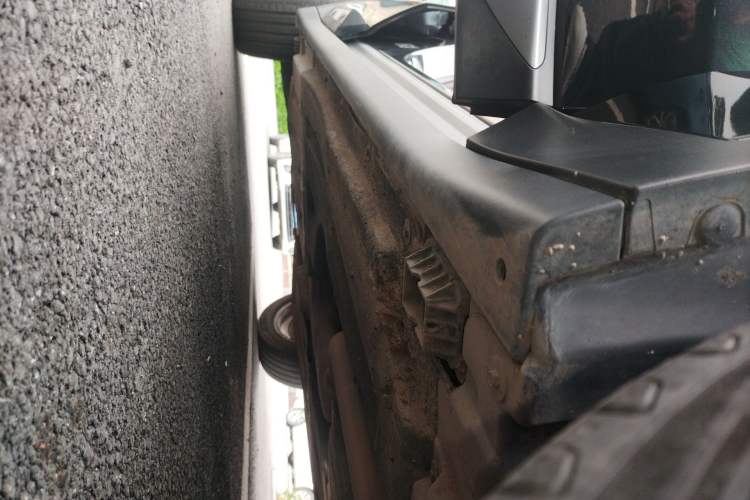 Used BMW X3 2020 xDrive25i Luxury Package Right Side Sill