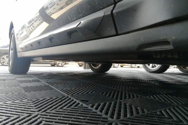 Used BMW X3 2020 xDrive28i Luxury Package Right Side Sill