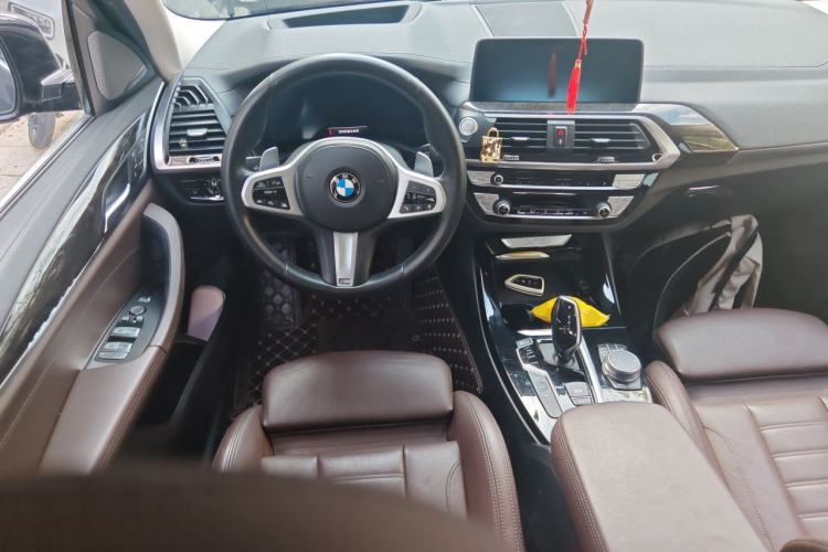 Used BMW X3 2020 xDrive30i Luxury Model with M Sport Package Steering Wheel