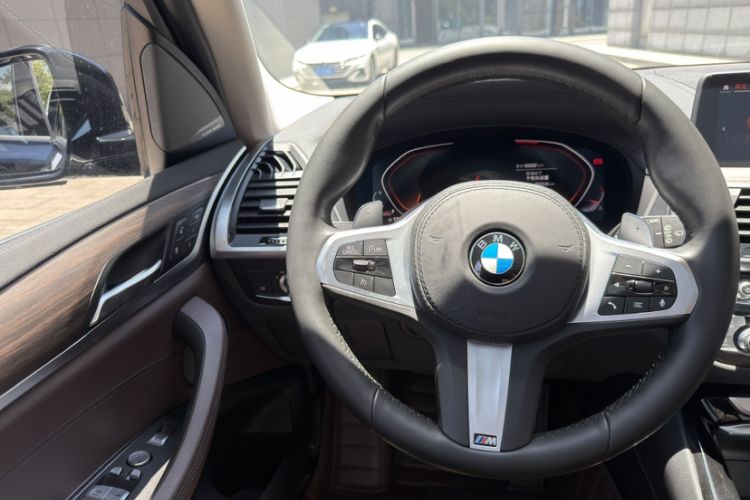 Used BMW X3 2020 xDrive28i M Sport Package Steering Wheel