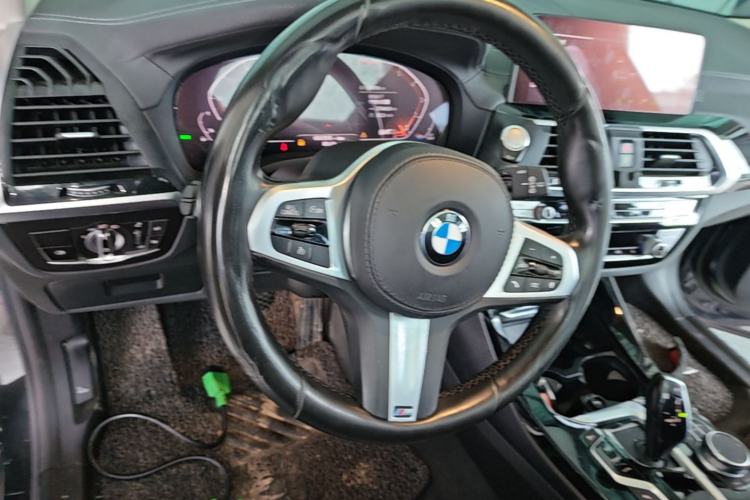Used BMW X3 2020 xDrive25i M Sport Package Steering Wheel