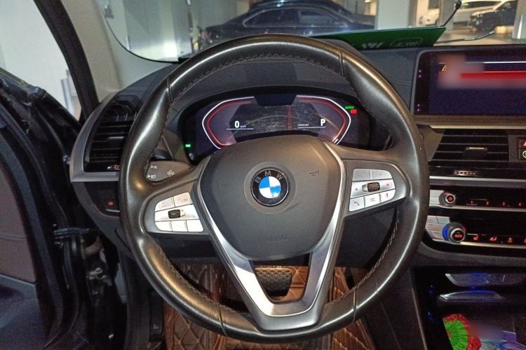 Used BMW X3 2020 xDrive28i Luxury Package Steering Wheel