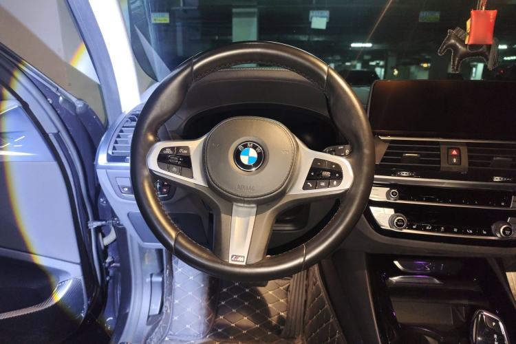 Used BMW X3 2020 xDrive25i M Sport Package Steering Wheel