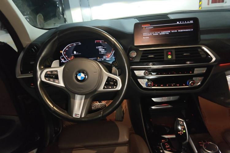 Used BMW X3 2020 xDrive30i Luxury Model with M Sport Package Steering Wheel